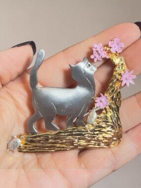 Ultracraft Vintage Cat Brooch Pink Floral Upcycled Turtle Branch 3"